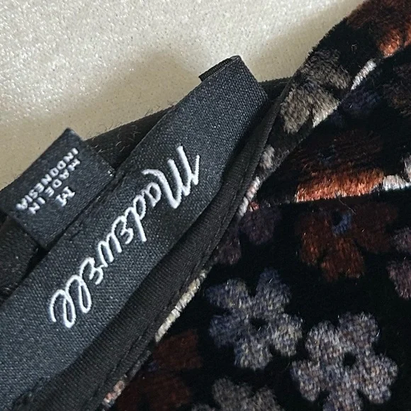 Madewell Burnout Velvet Charcoal Petite Blooms Tulip-Sleeve Ruffle Blouse Med - Picture 12 of 13